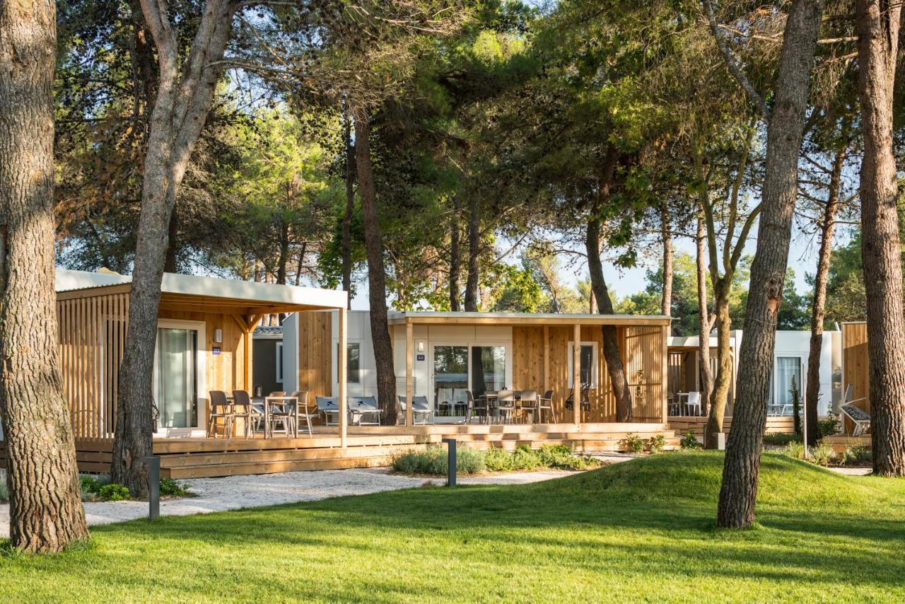 Falkensteiner Premium Mobile Homes And Camping Zara Esterno foto