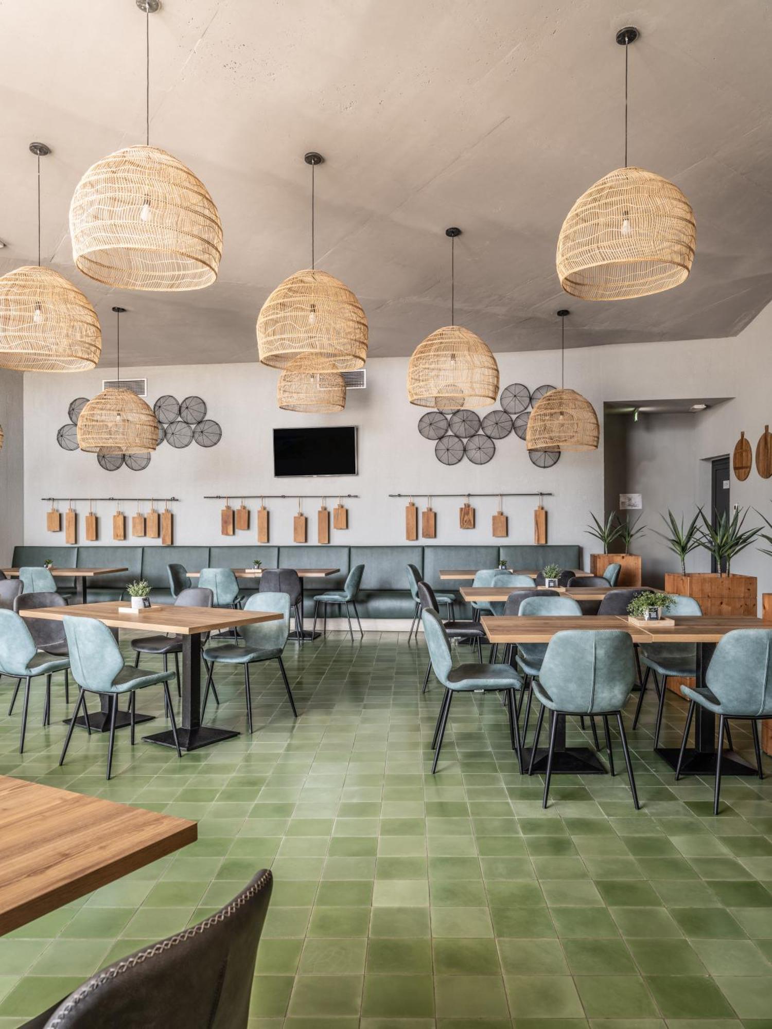 Falkensteiner Premium Mobile Homes And Camping Zara Esterno foto Restaurant interior