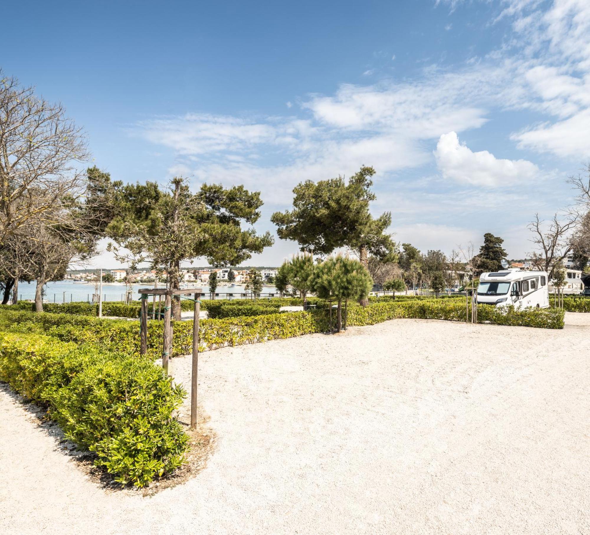 Falkensteiner Premium Mobile Homes And Camping Zara Esterno foto Camping in Spain