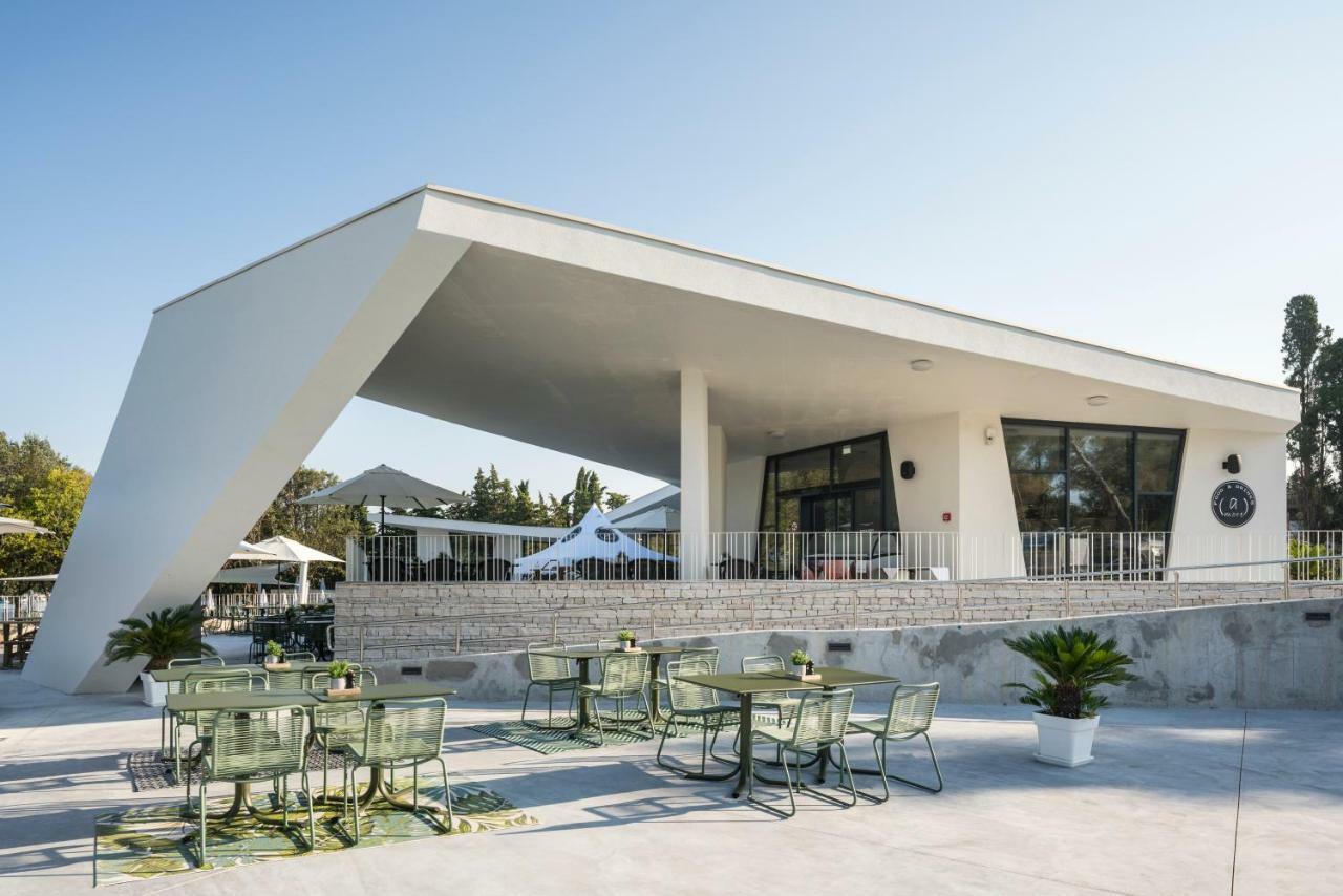 Falkensteiner Premium Mobile Homes And Camping Zara Esterno foto The new building of the museum