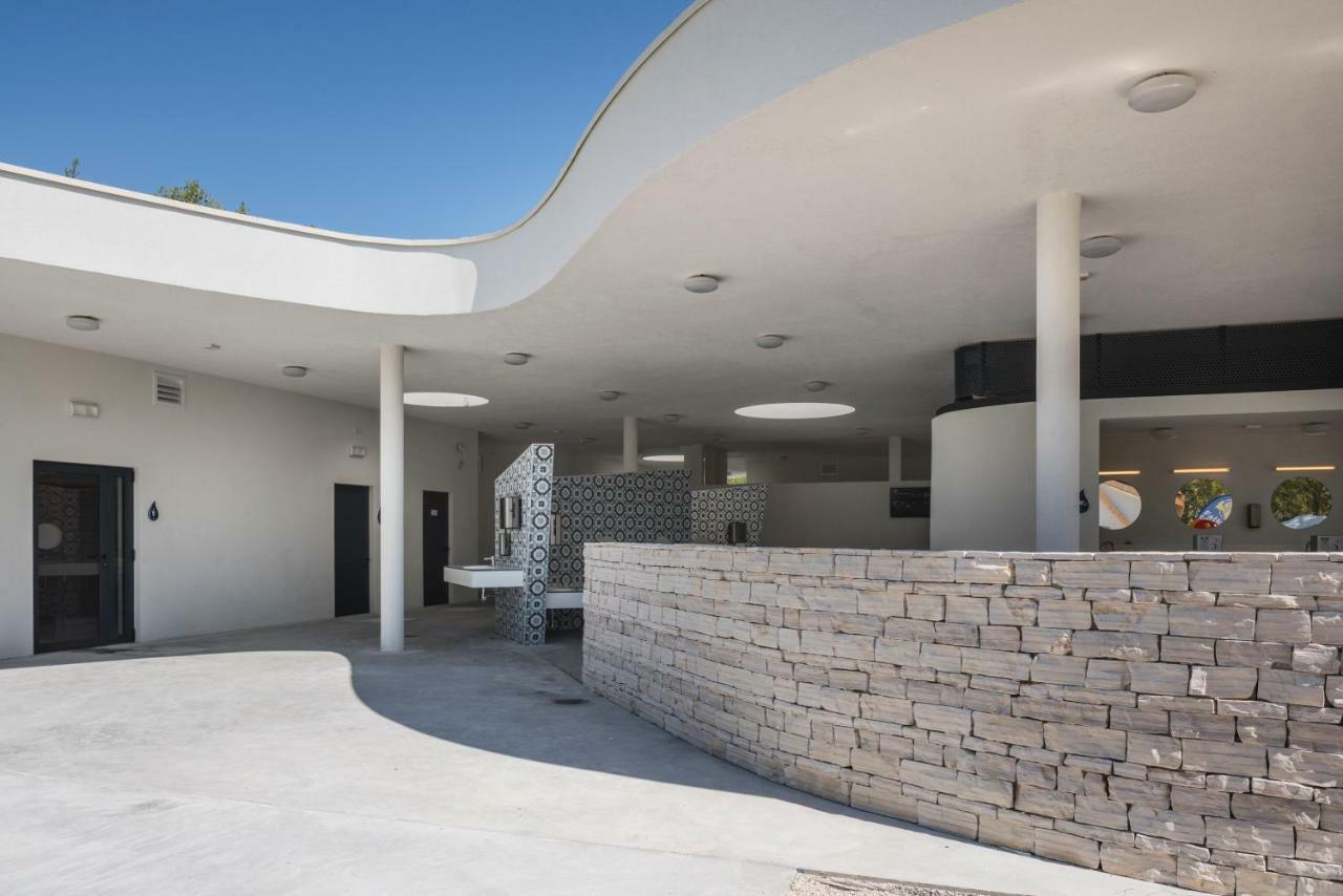 Falkensteiner Premium Mobile Homes And Camping Zara Esterno foto Interior of the new building